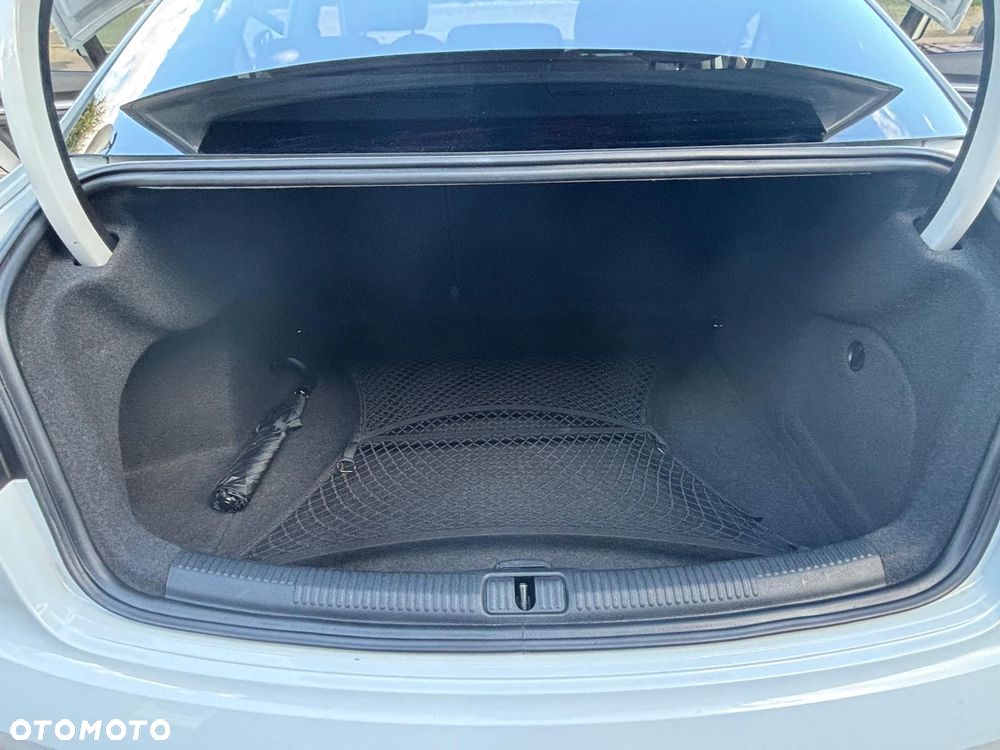 Audi A3 Limousine - 6