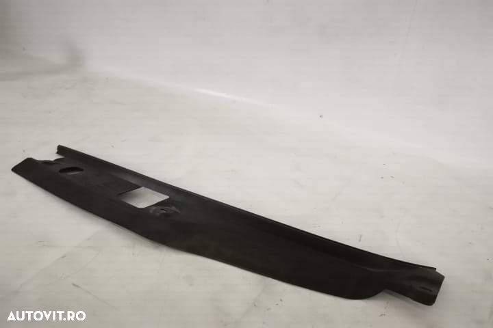 Ornament Stergatoare Dreapta Original In Stare Buna BMW  Seria 3  F34 - 2