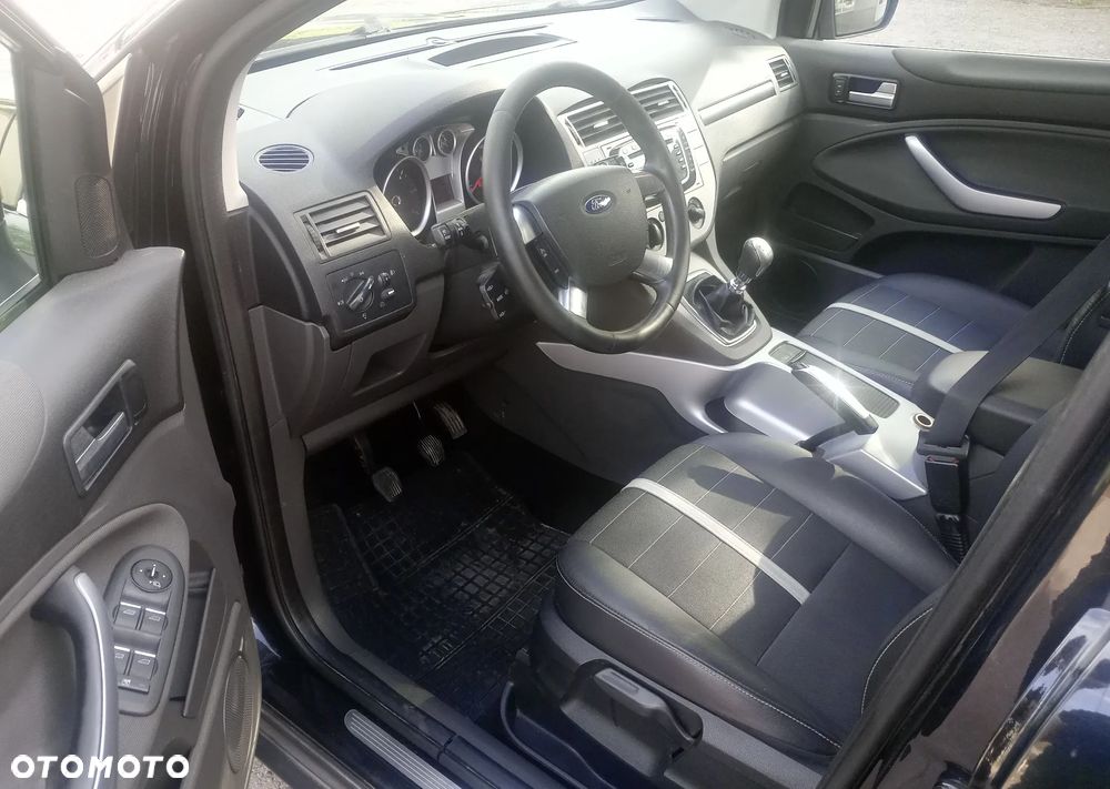 Ford Kuga 2.0 TDCi 4x4 Trend - 6