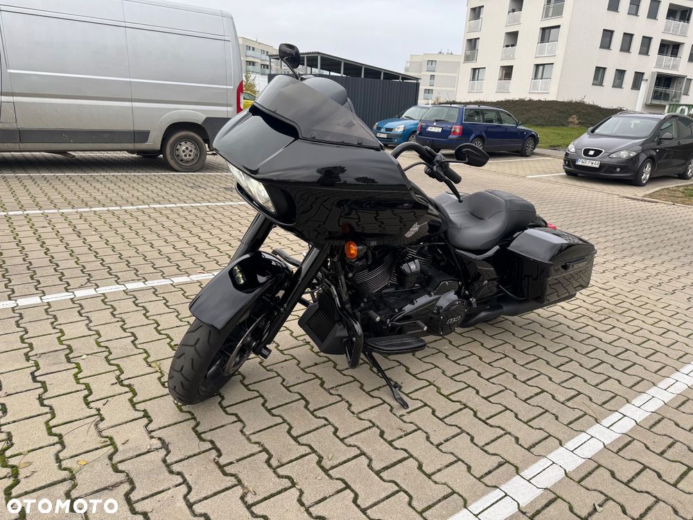 Harley-Davidson Touring Road Glide - 9