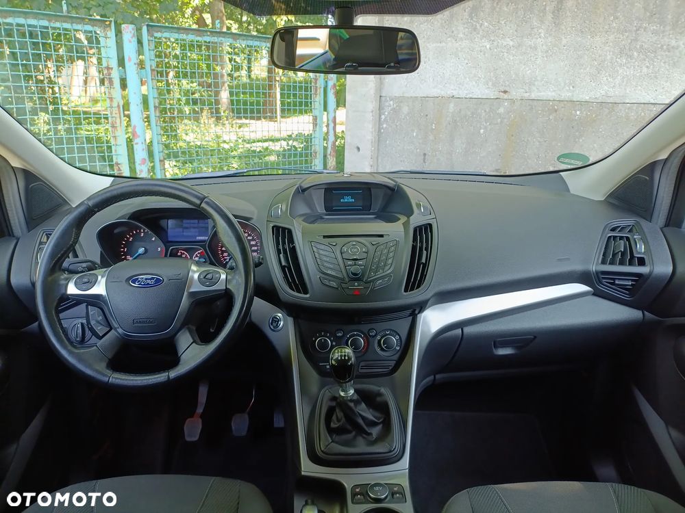 Ford Kuga 2.0 TDCi 4x4 Trend - 3