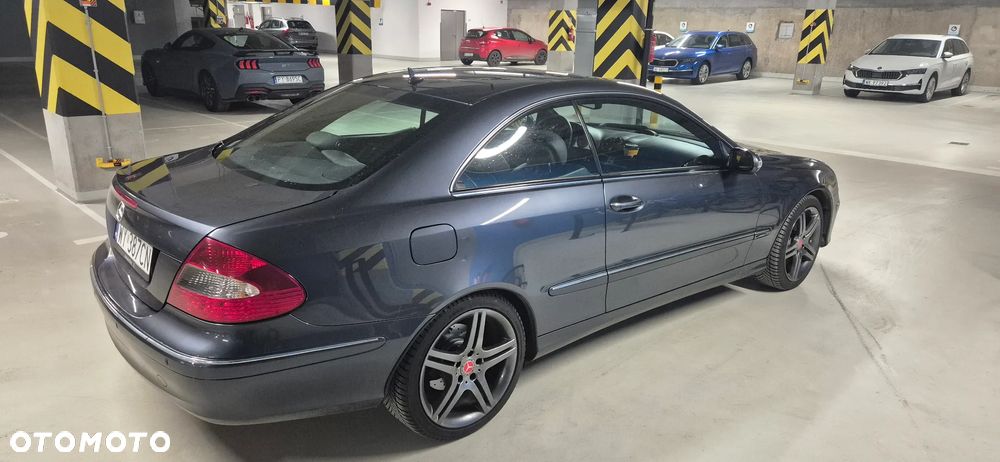 Mercedes-Benz CLK 280 7G-TRONIC Avantgarde - 19