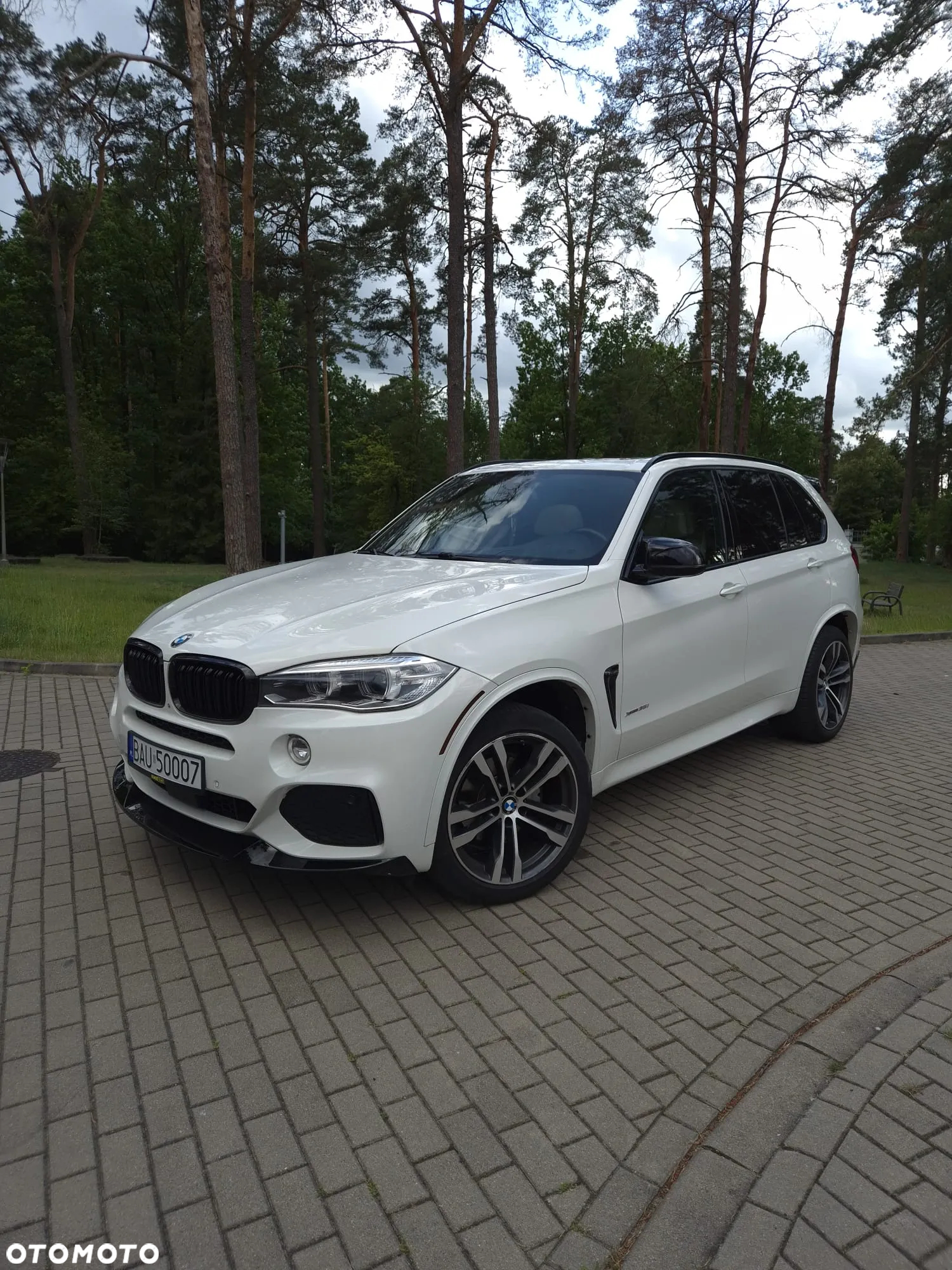 BMW X5 xDrive35i Sport-Aut - 4