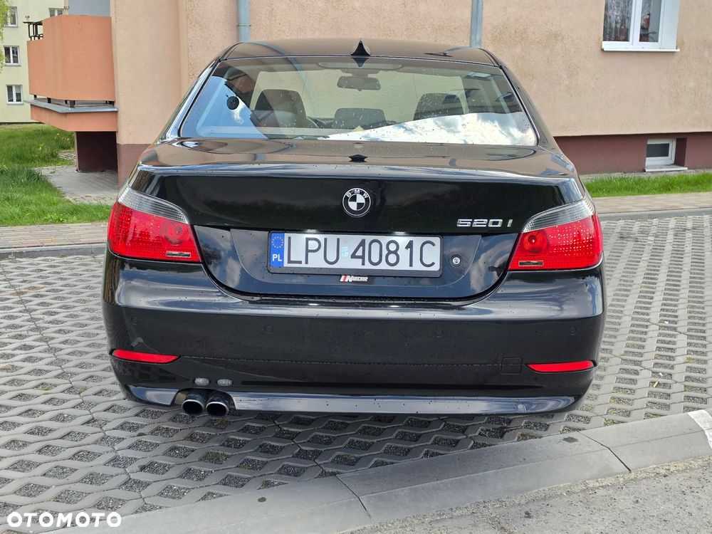 BMW Seria 5 - 10
