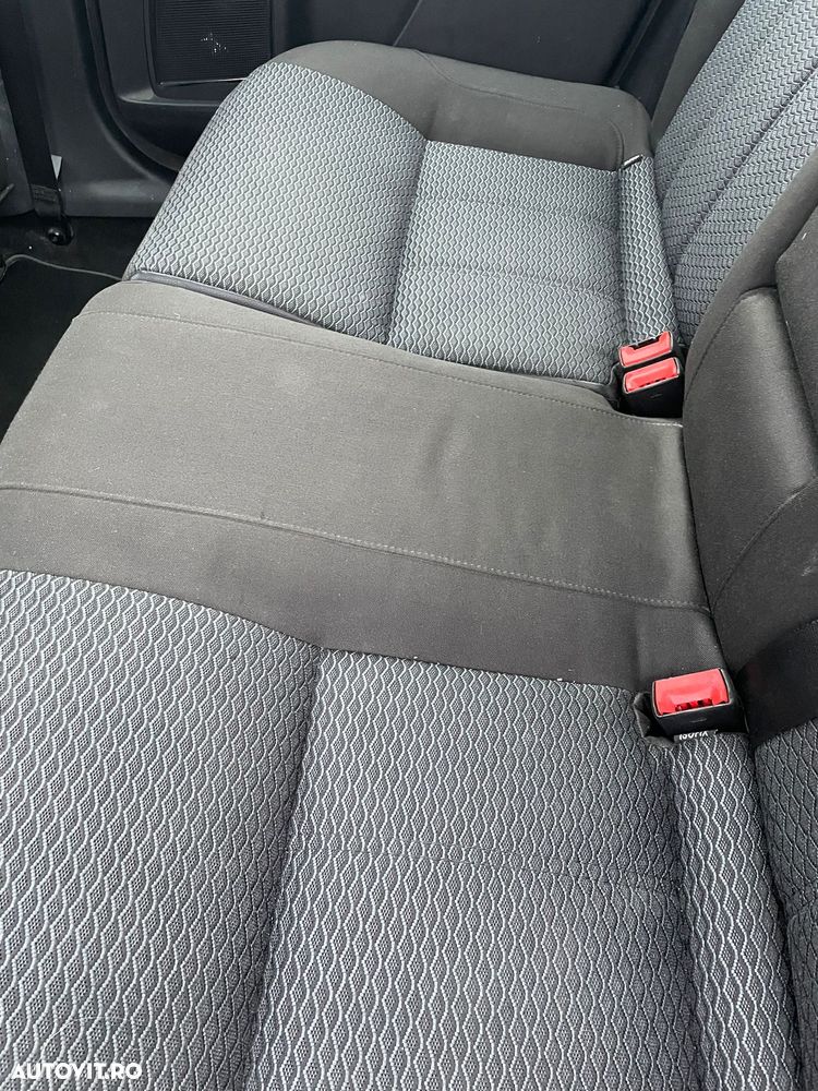 Ford Mondeo 2.0 TDCI Ghia - 13