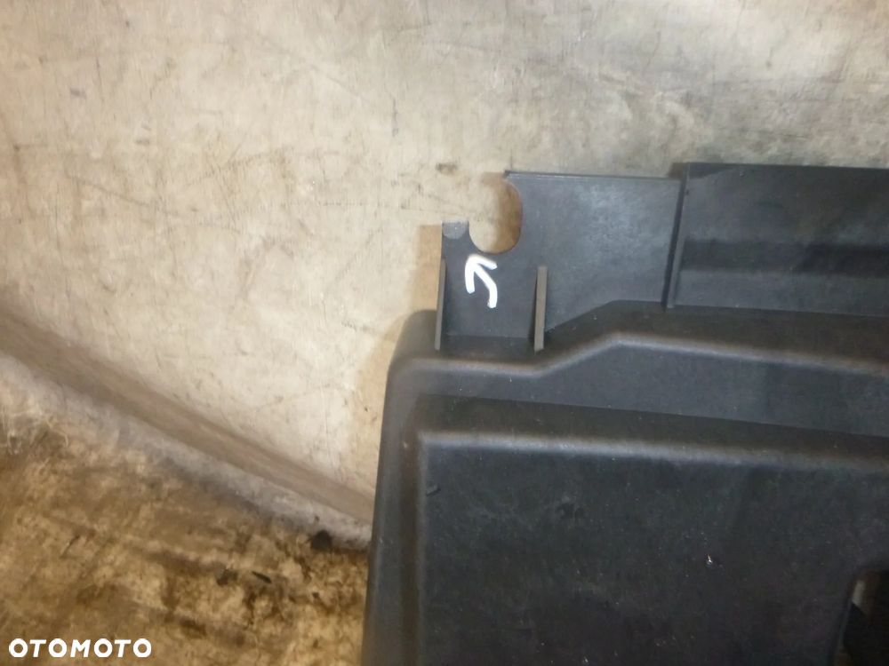 berlingo partner 02-07r pas przód przedni - 4