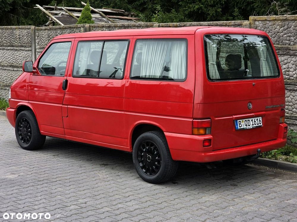 Volkswagen Multivan - 7