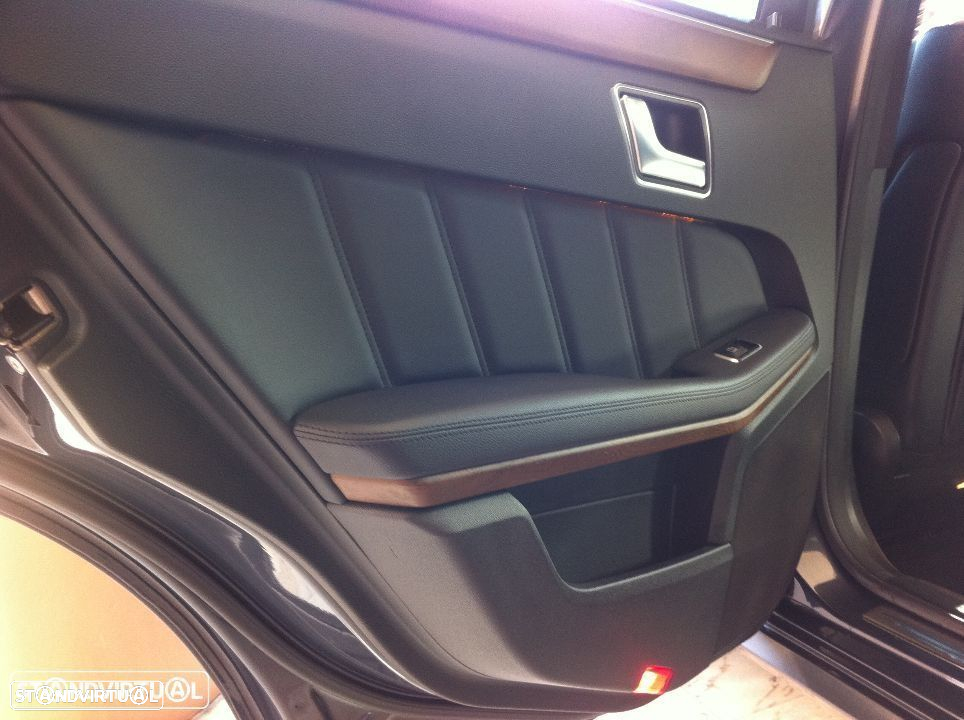 Mercedes-Benz E 250 CDi Avantgarde BE Auto. - 26