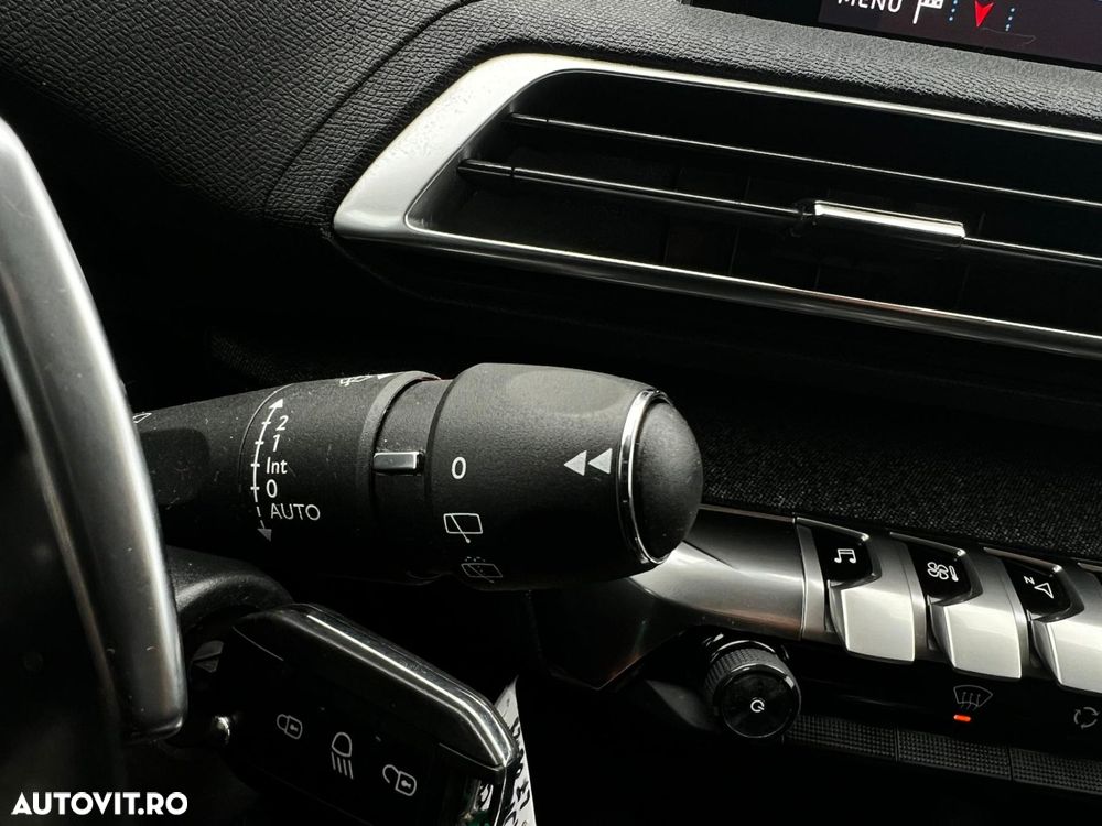 Peugeot 3008 - 22