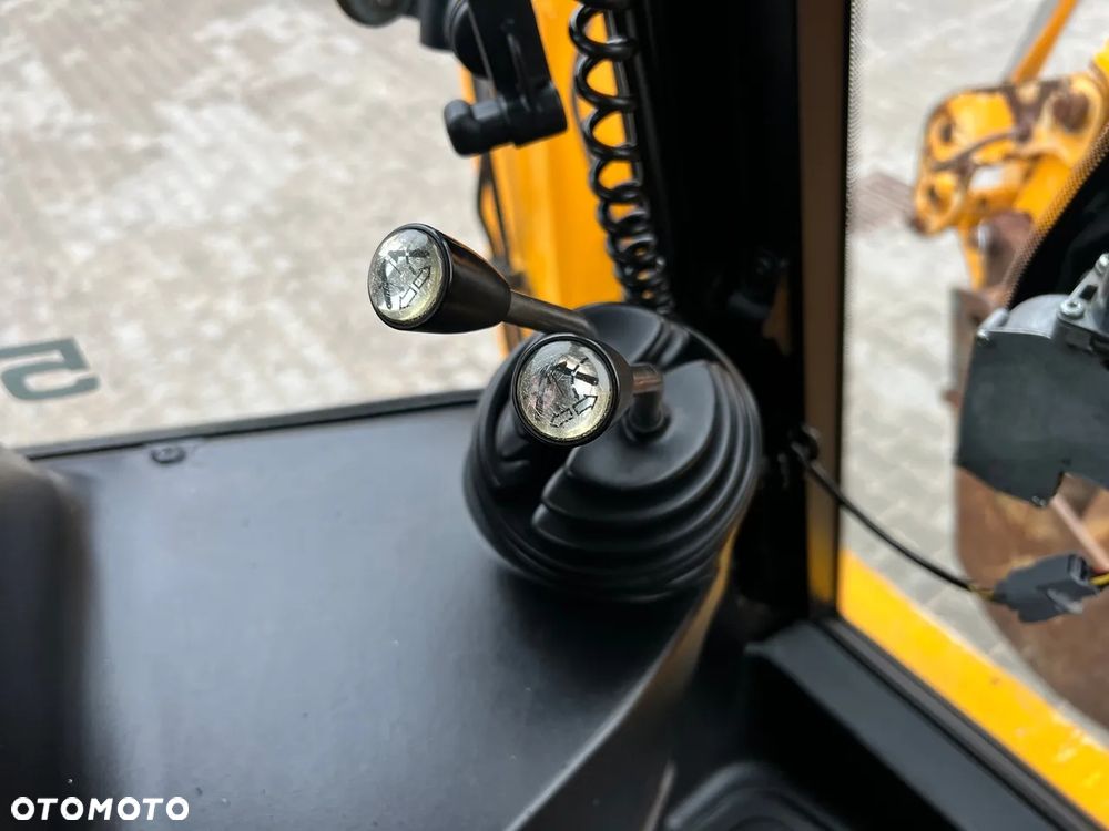 JCB 5CX P21 ECO - 15