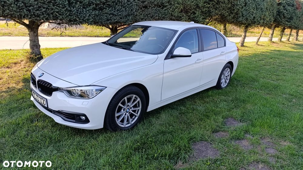 BMW Seria 3 318i Advantage - 29