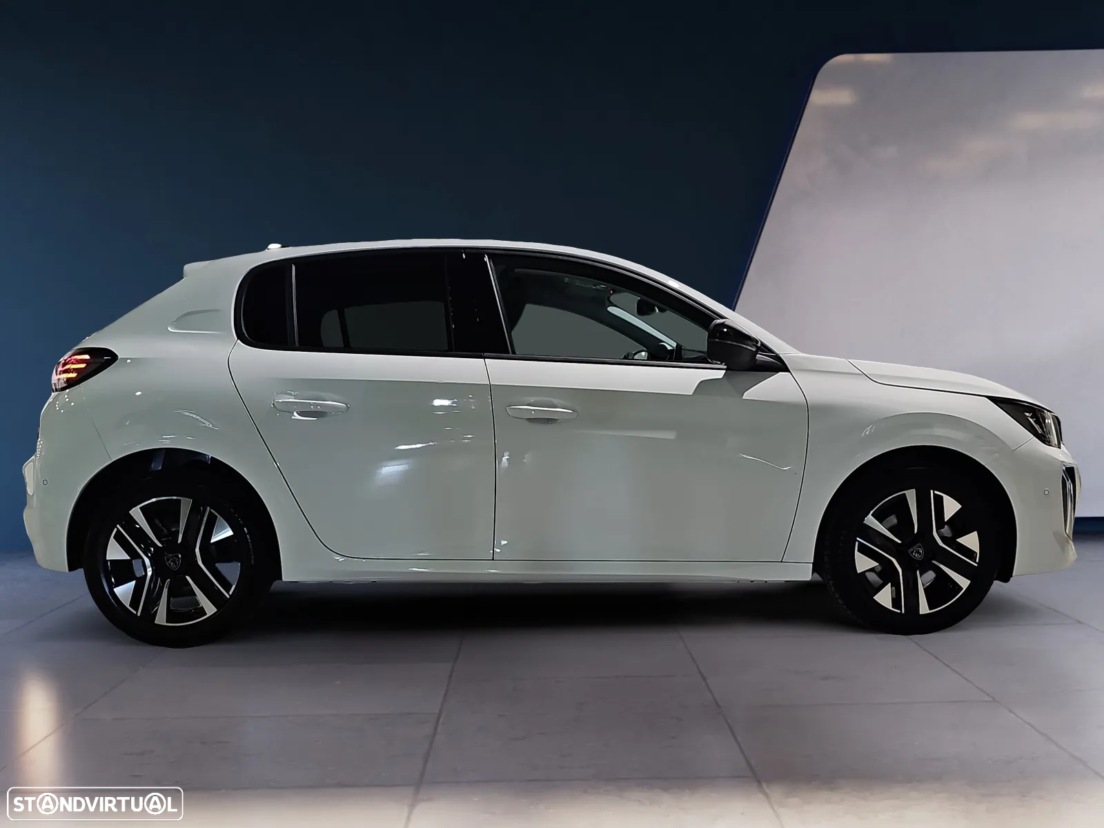 Peugeot 208 1.2 Hybrid Allure e-DCS6 - 4