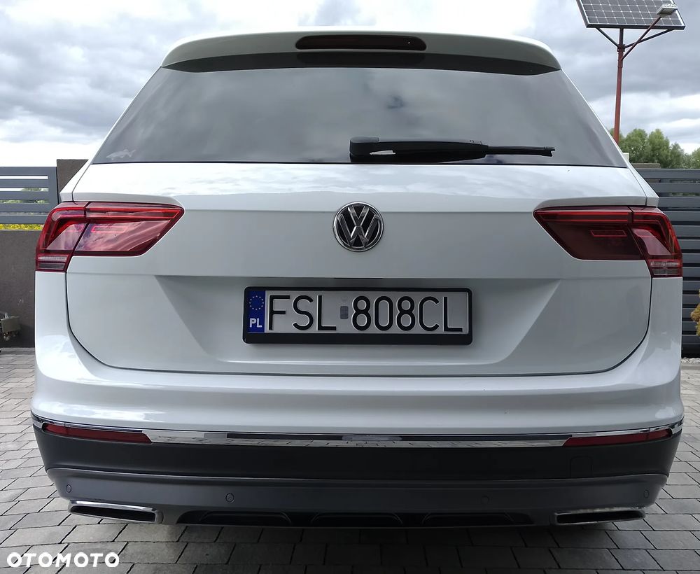 Volkswagen Tiguan - 4