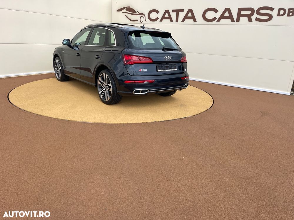Audi SQ5 - 10