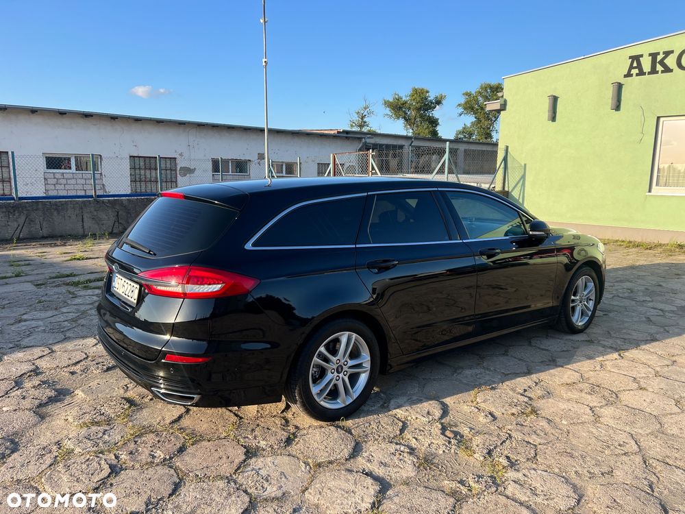 Ford Mondeo 2.0 TDCi Titanium PowerShift - 12