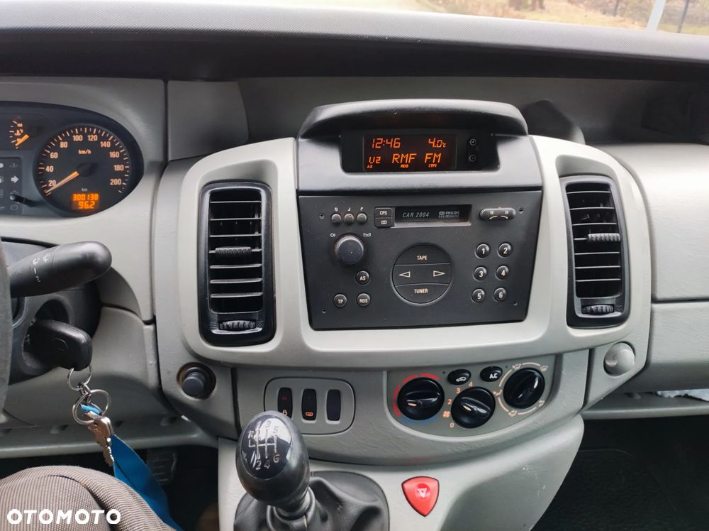 Opel Vivaro - 6