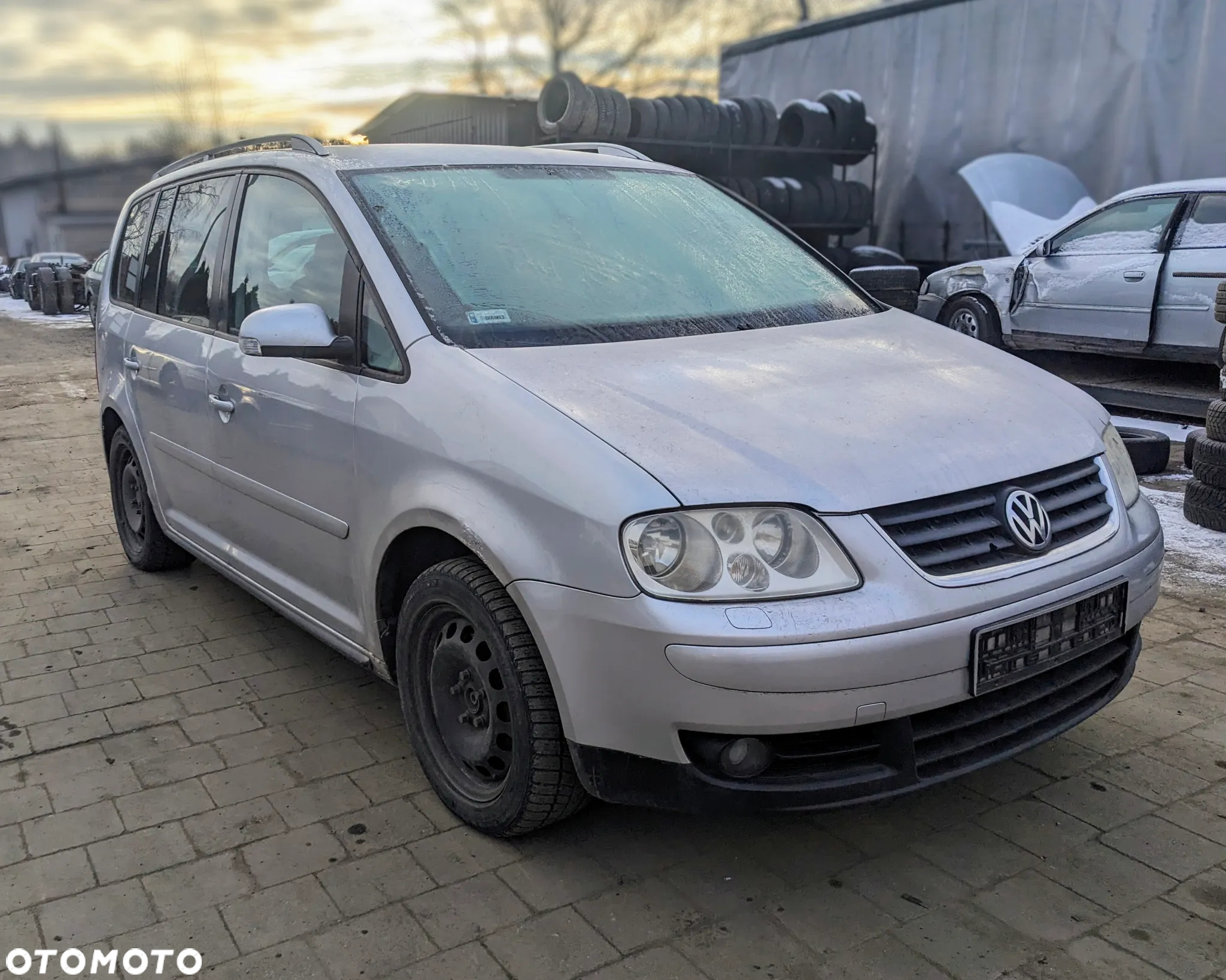 Volkswagen Touran 2.0 TDI LA7W na części - 3