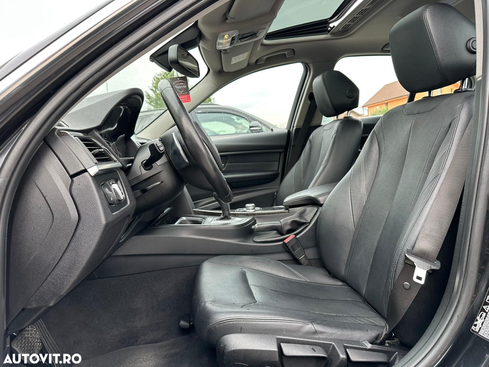 BMW Seria 3 320d xDrive Aut. Luxury Line - 23