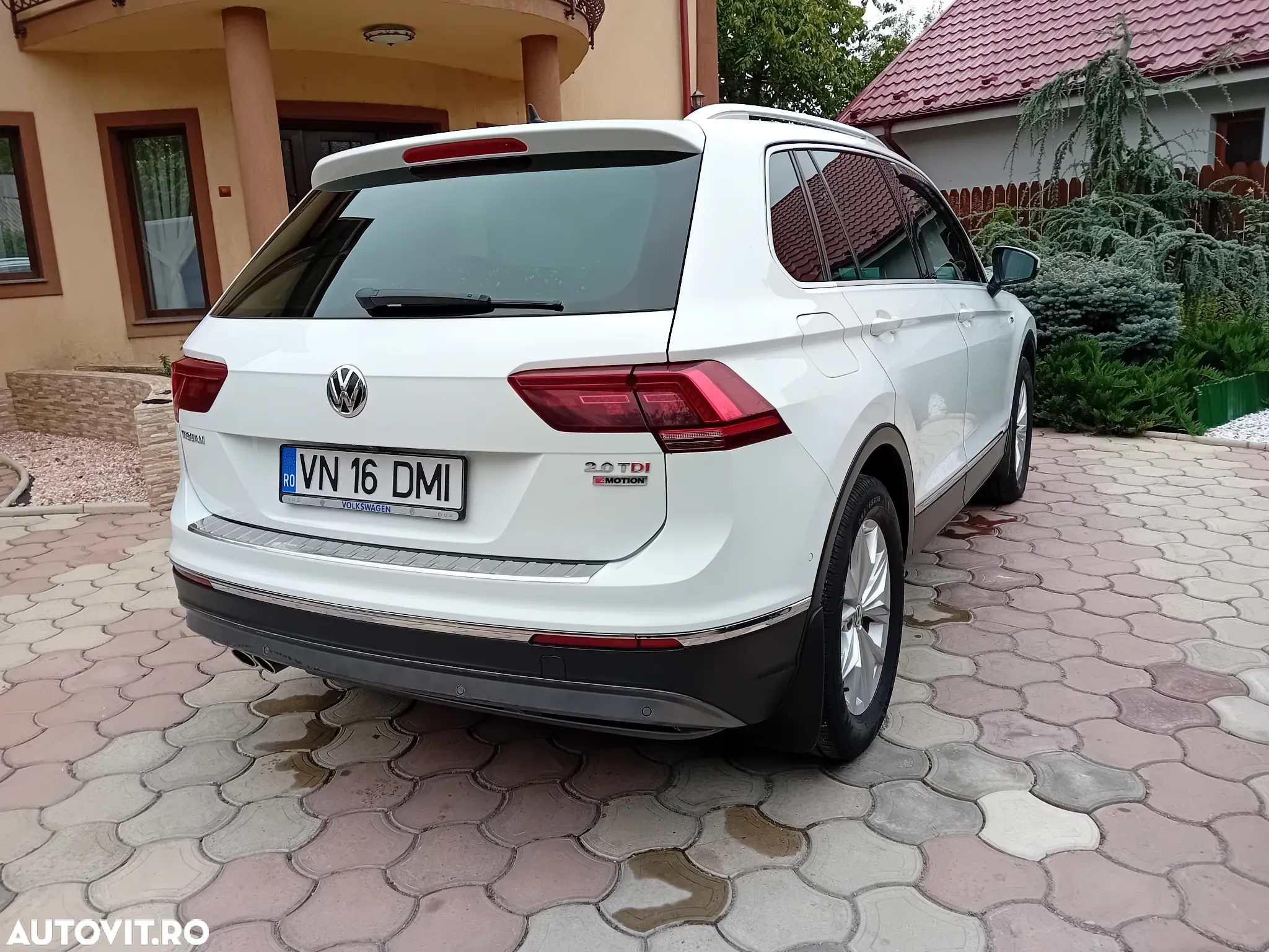 Volkswagen Tiguan - 20