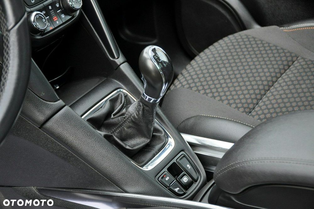 Opel Zafira - 36