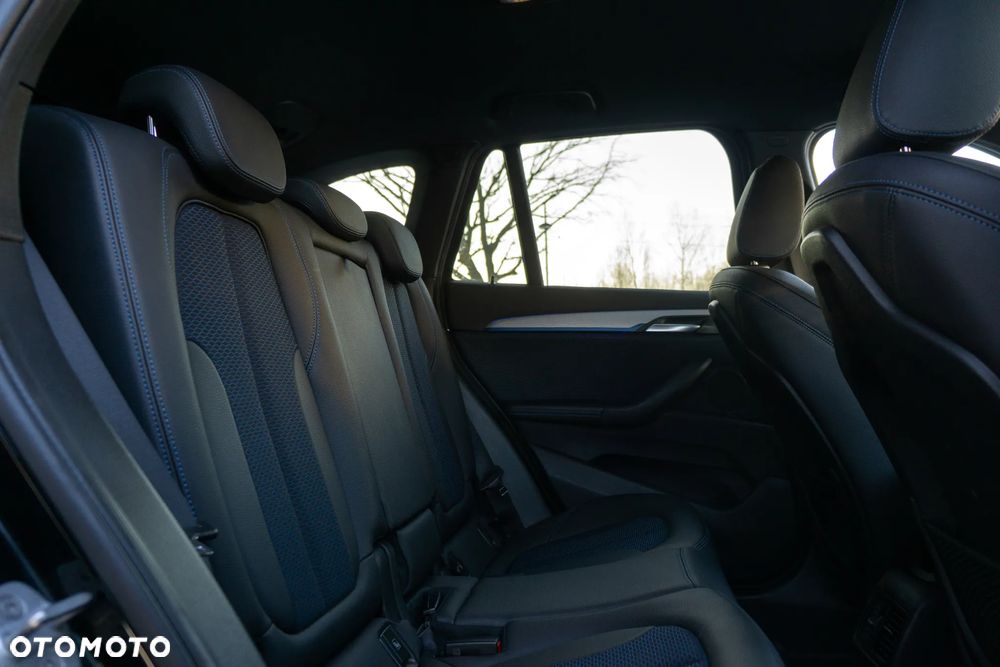 BMW X1 xDrive25i GPF M Sport - 30