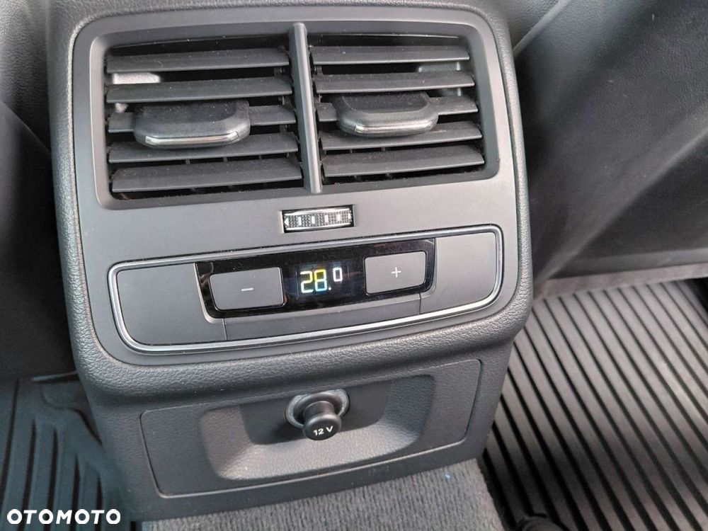 Audi A4 Allroad - 22