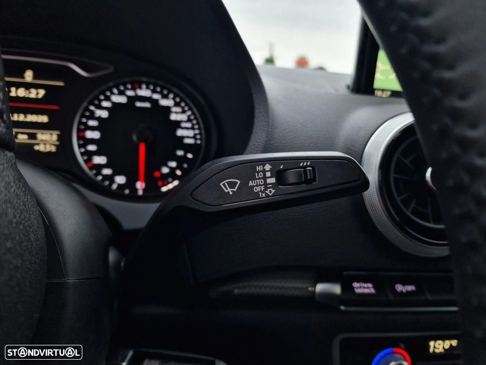 Audi A3 Sportback 1.0 TFSI Design - 14
