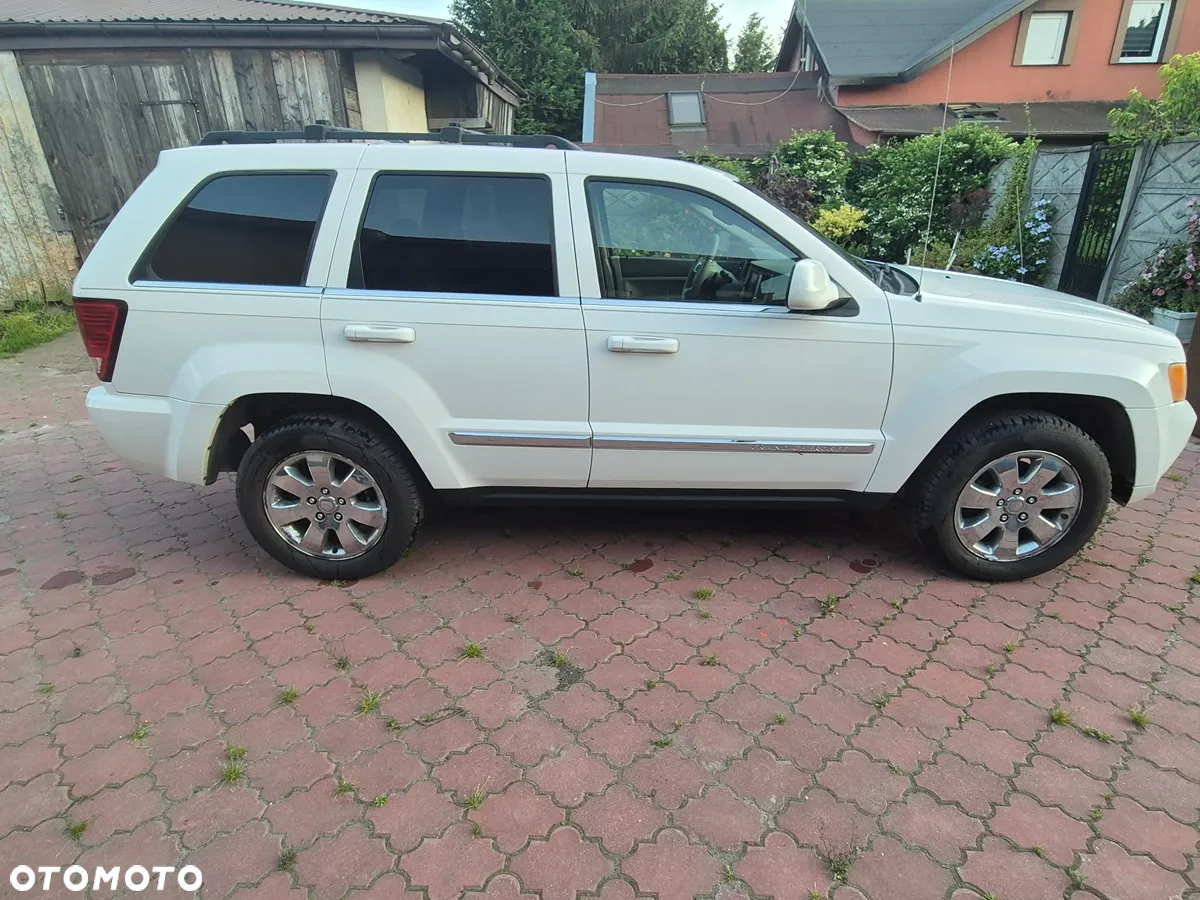Jeep Grand Cherokee - 3