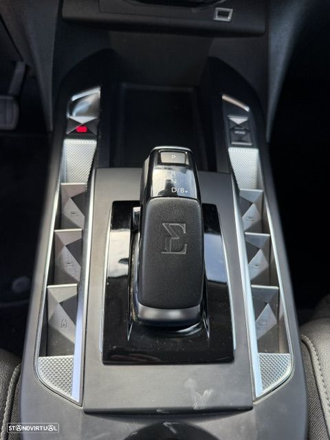 DS DS3 Crossback E-Tense Rivoli - 32