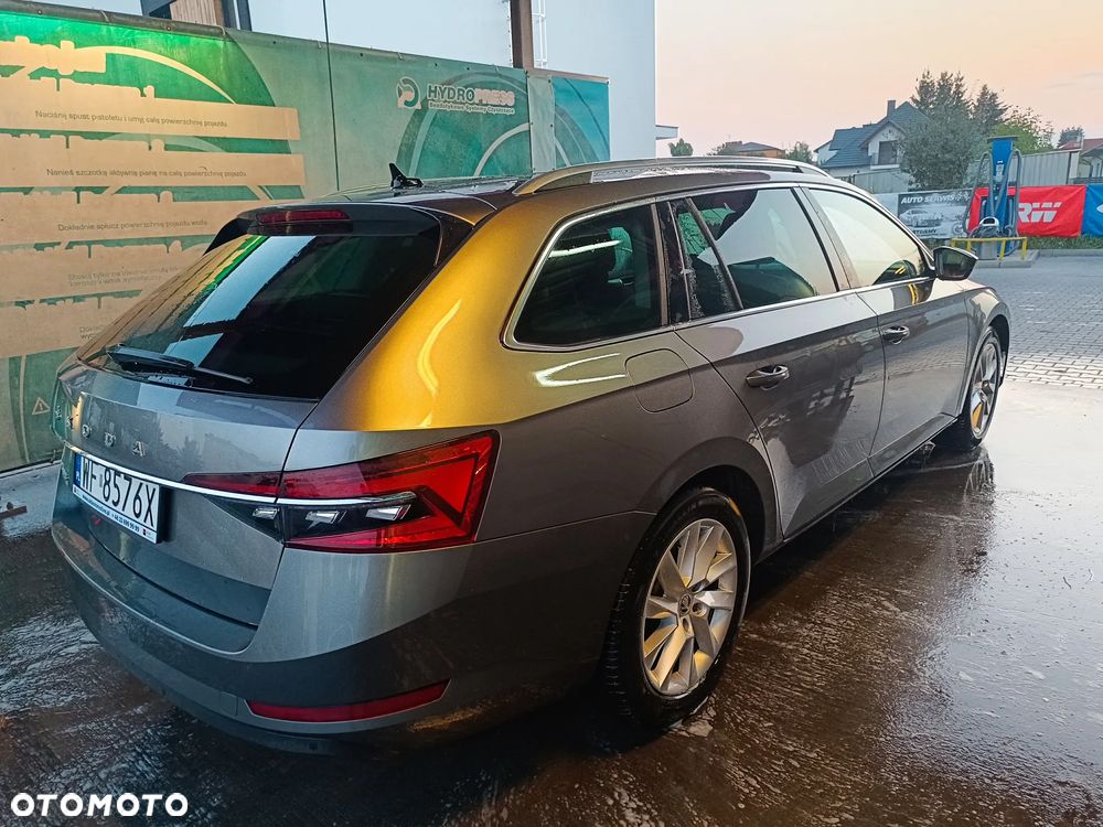 Skoda Superb 1.5 TSI Style DSG - 23