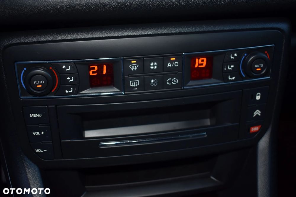 Citroën C5 Tourer BlueHDi 150 S&S Exclusive - 28