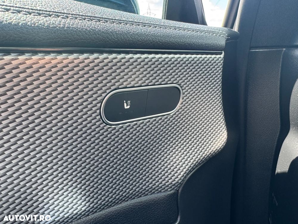 Mercedes-Benz CLA 250 e 8G-DCT Progressive - 12