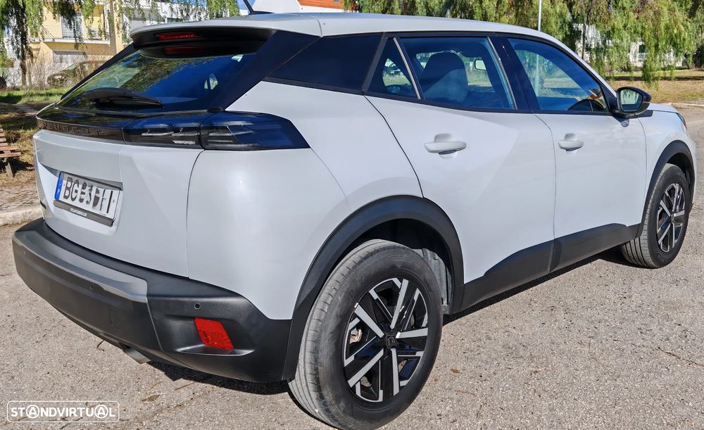 Peugeot 2008 1.2 PureTech Active - 12