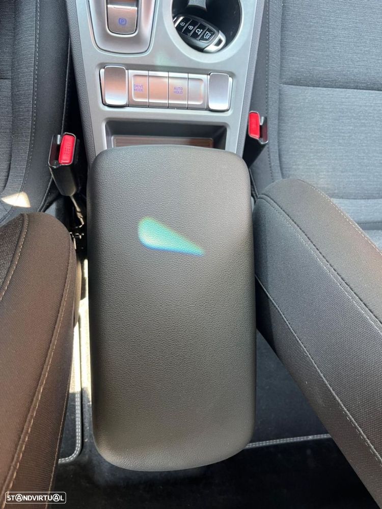 Hyundai Kauai Select - 37