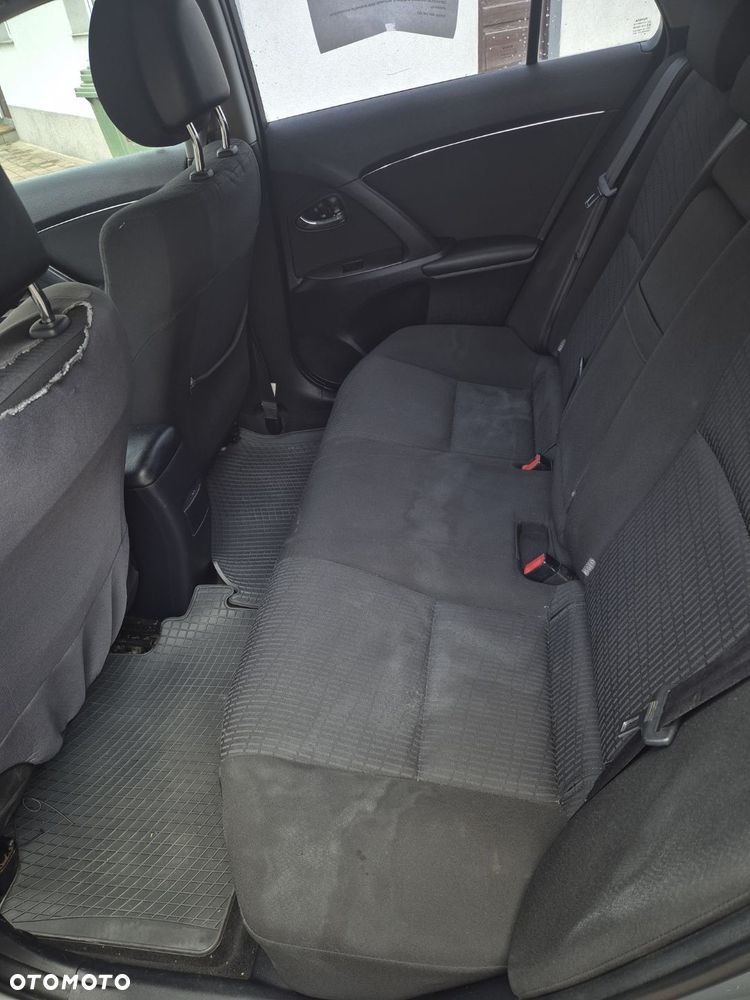 Toyota Avensis 2.0 D-4D Sol+NAVI - 7