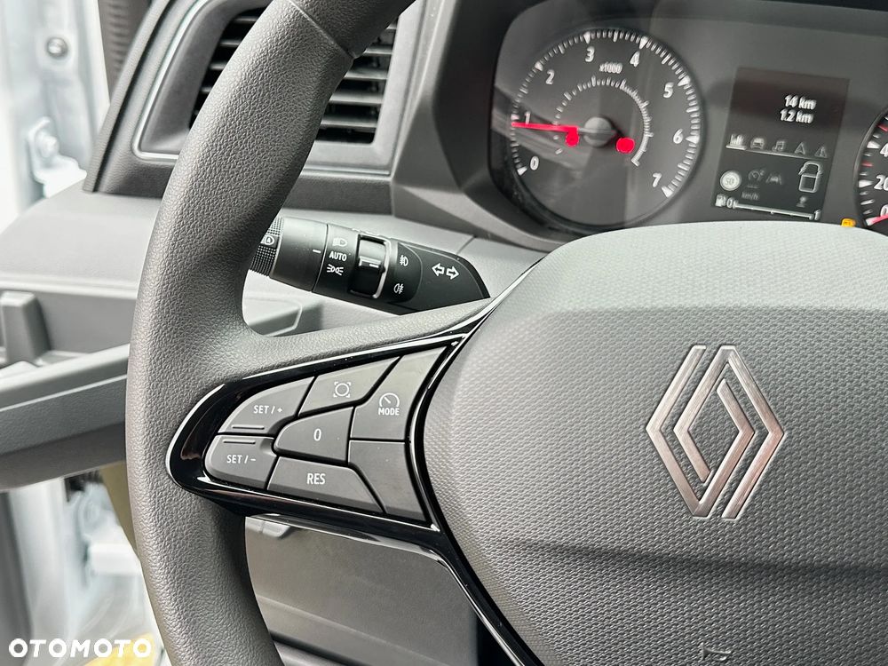 Renault Master furgon brygadowy FWD Extra 3,5T L3H2 2.0 dCi 170 KM - 11