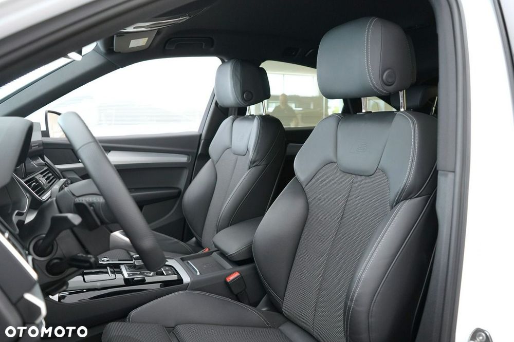 Audi Q5 Sportback - 12