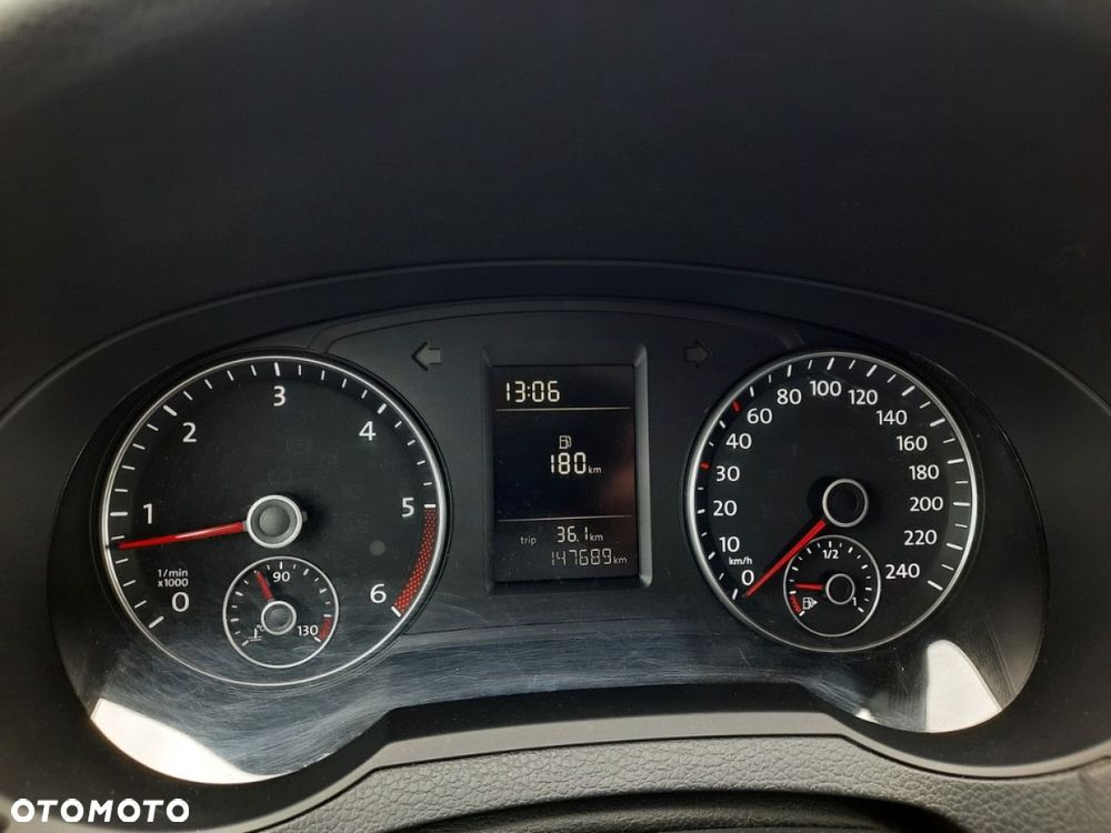 Volkswagen Sharan - 30
