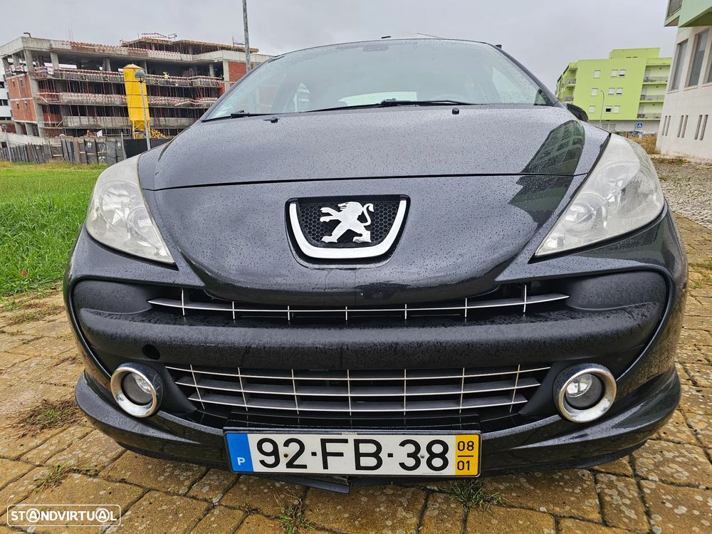 Peugeot 207 1.4 16V Trendy - 2