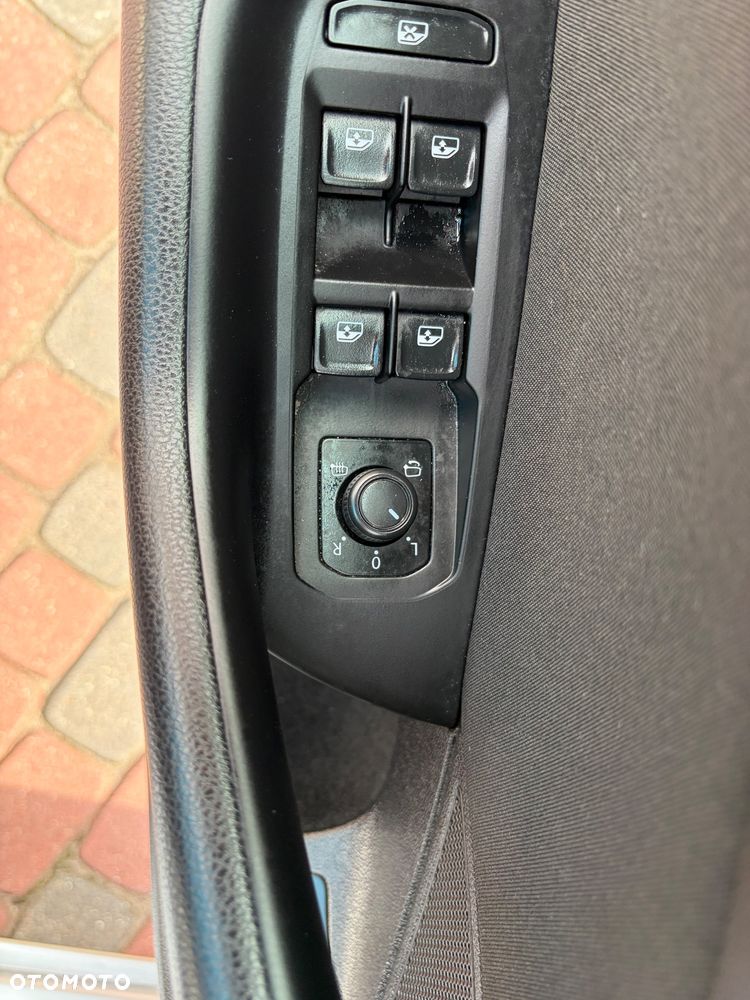 Volkswagen Passat 2.0 TDI EVO Business - 20