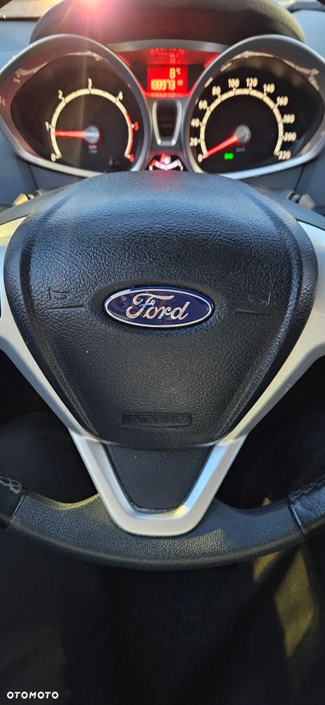Ford Fiesta 1.6 TDCi DPF Trend - 14