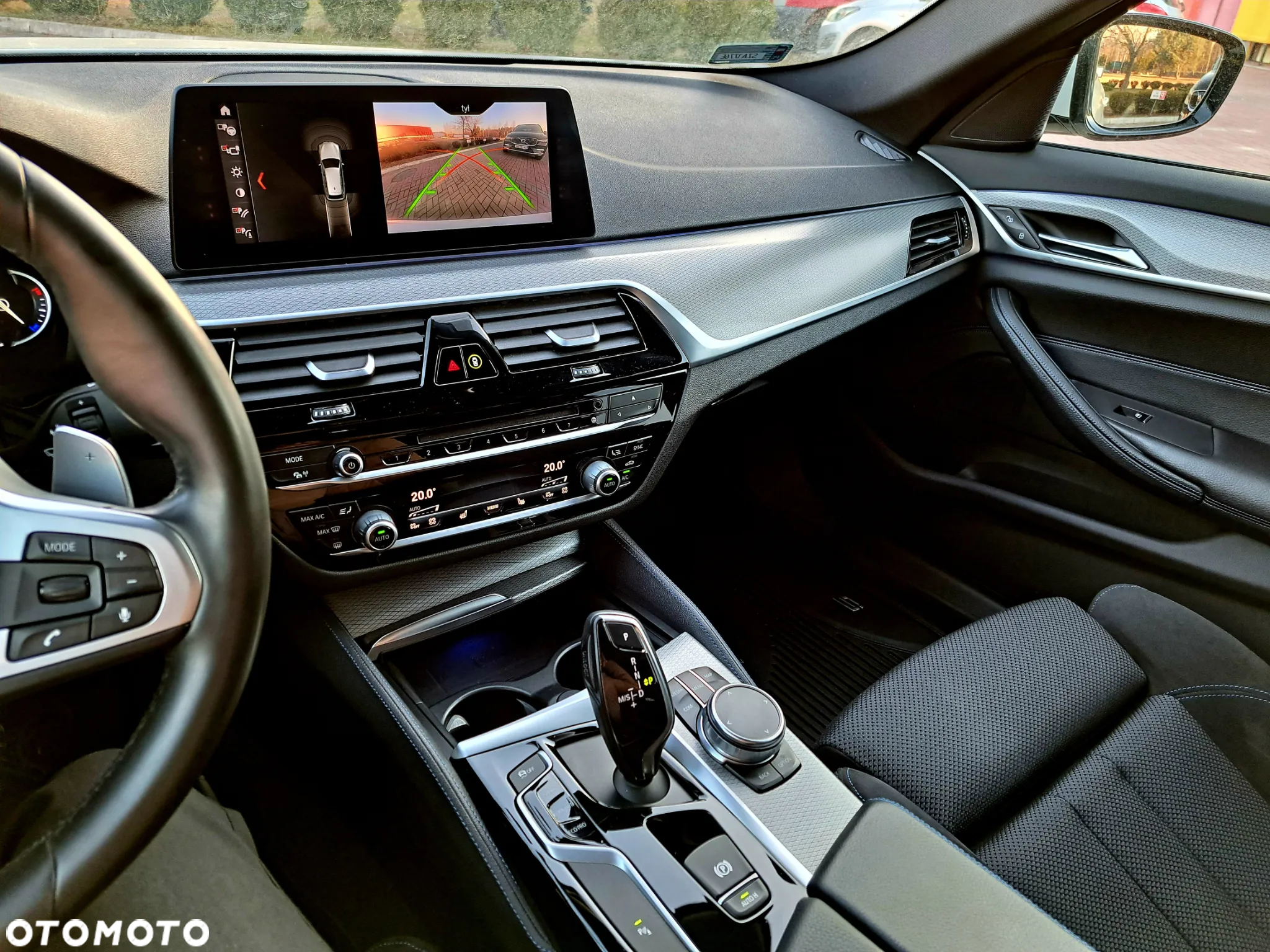 BMW Seria 5 520d xDrive - 8