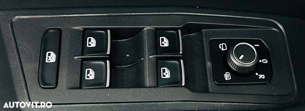 Volkswagen T-Roc 1.6 TDI SCR UNITED - 11