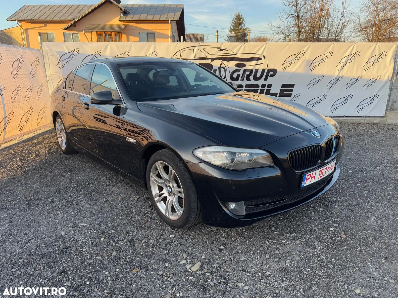 BMW Seria 5 520d Aut. - 1
