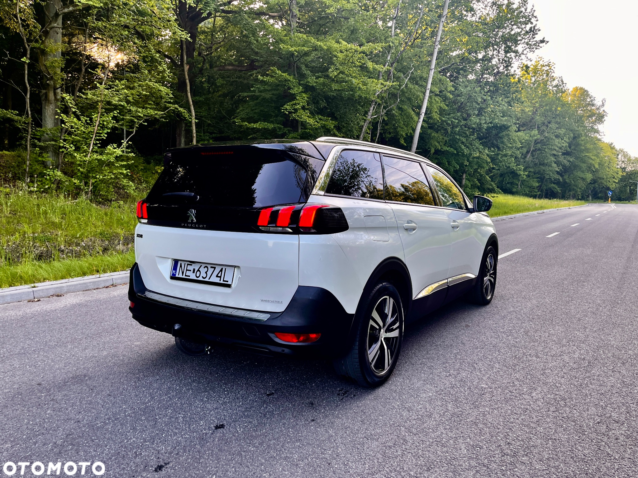 Peugeot 5008 HDI 115 Allure - 17
