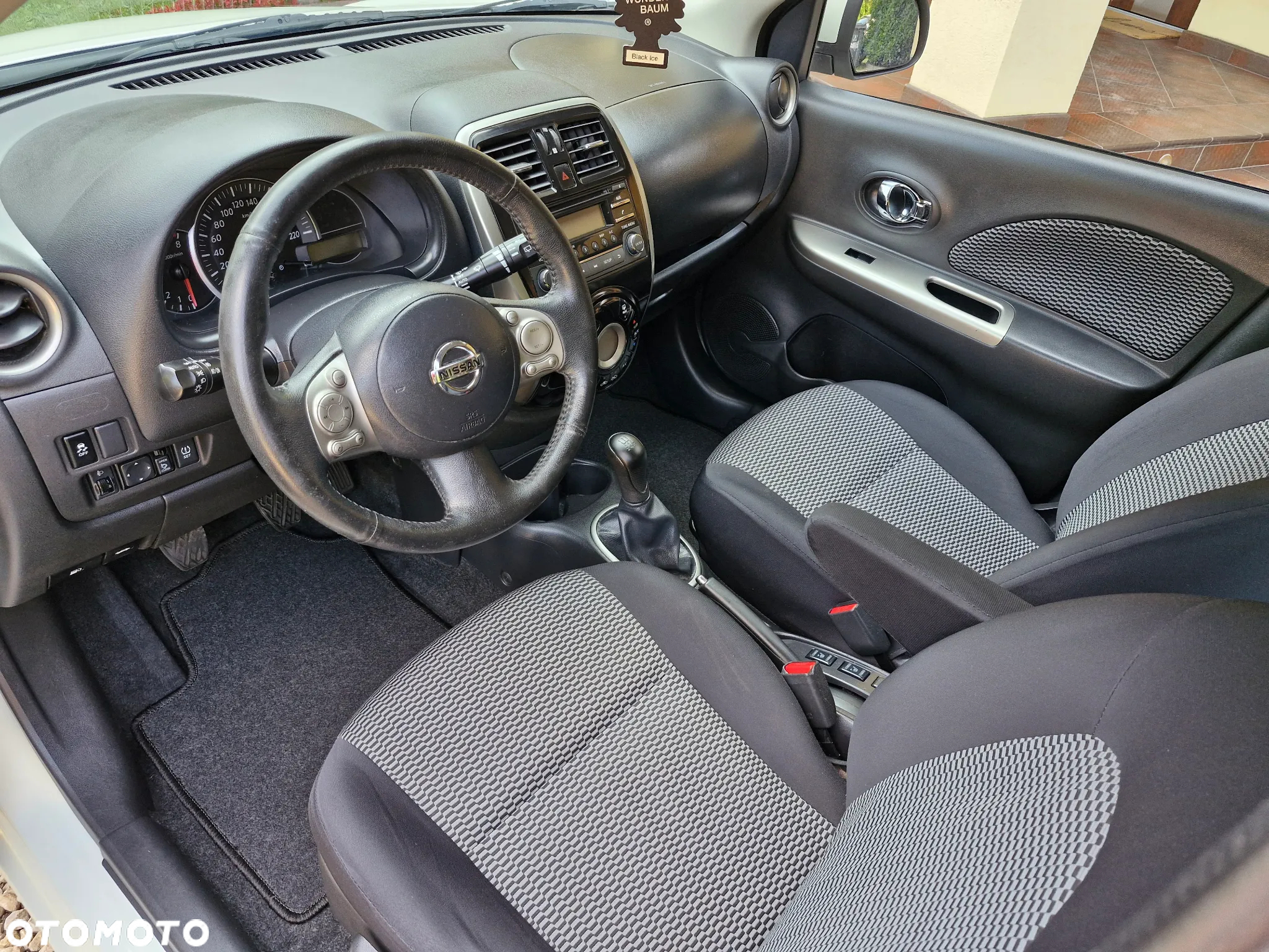 Nissan Micra 1.2 Visia - 6