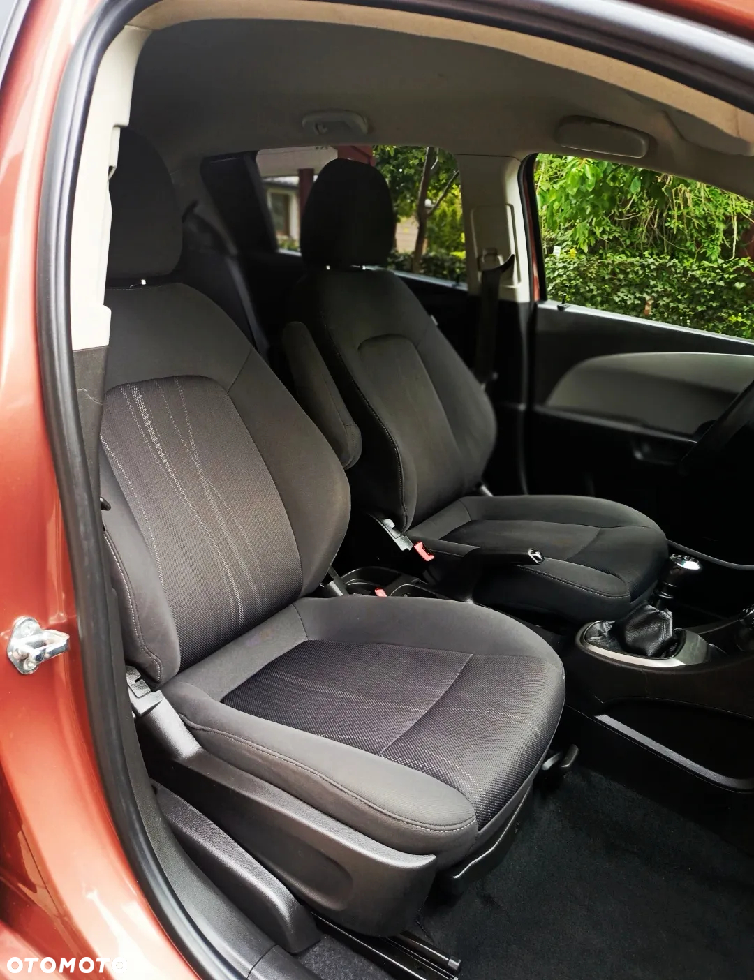 Chevrolet Aveo 1.6 LTZ - 23