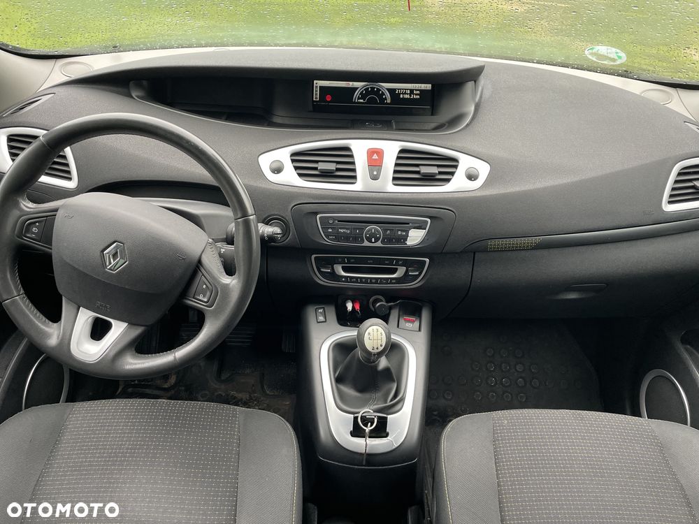 Renault Scenic TCe 130 Dynamique - 12
