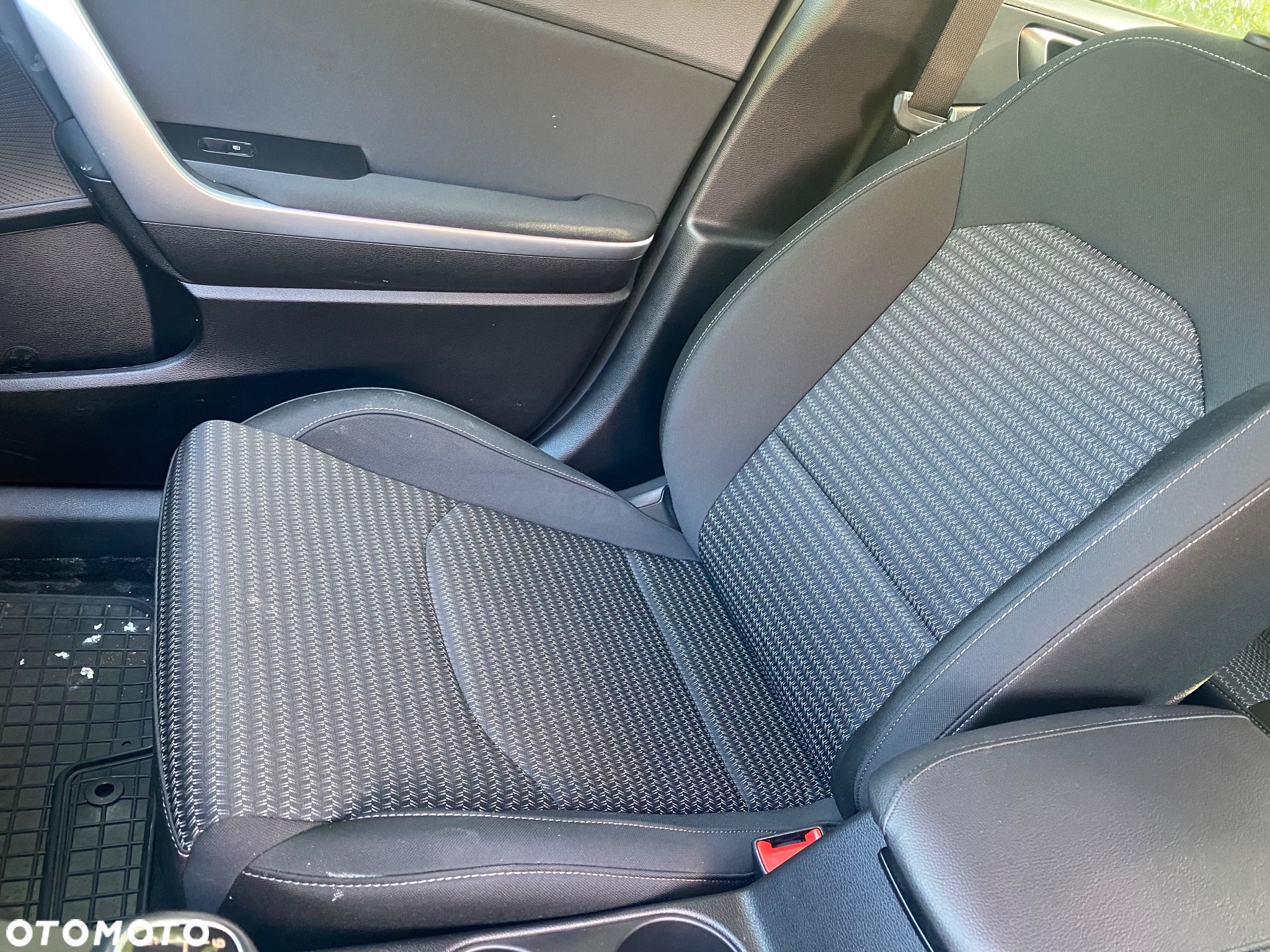 Kia Ceed 1.5 T-GDI M - 22