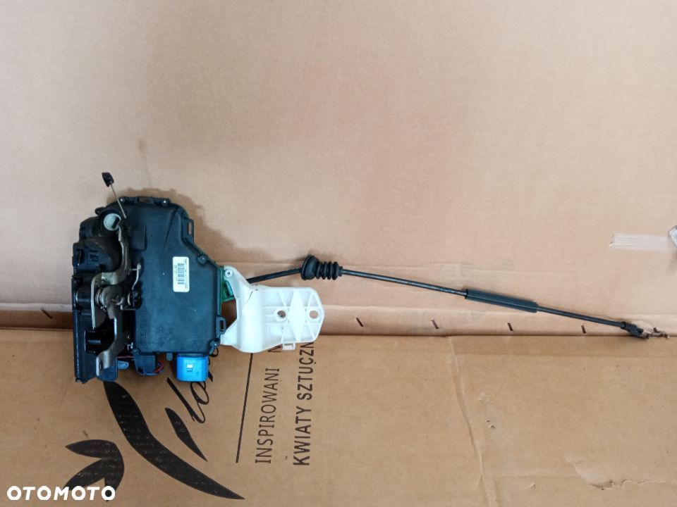 Zamek drzwi prawy przód przedni VW Polo 9N 3B1837016BP - 1